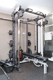 完全個室｜パルスレンタルジム横浜関内 関内２分｜完全個室ジム パーソナル自主トレ歓迎の室内の写真