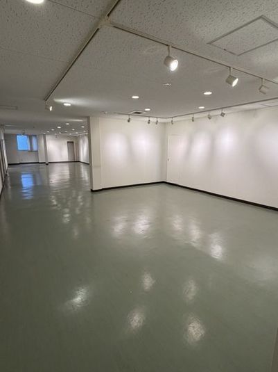 まいぷれSHOP シロッコスペースの室内の写真
