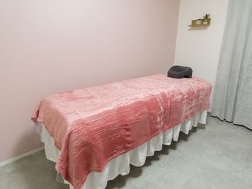フォティノース(foteinos)池袋店 2部屋対応！サロンレンタルスペースの室内の写真