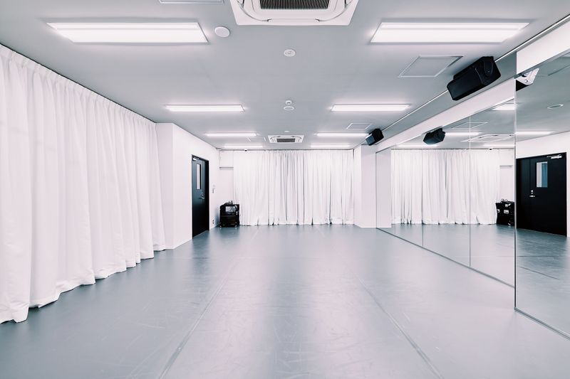 ルームE - STUDIO GEM GARAGE