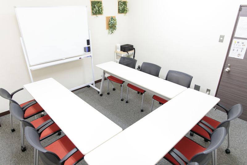 貸し会議室 - みーてぃんぐすぺーす本町