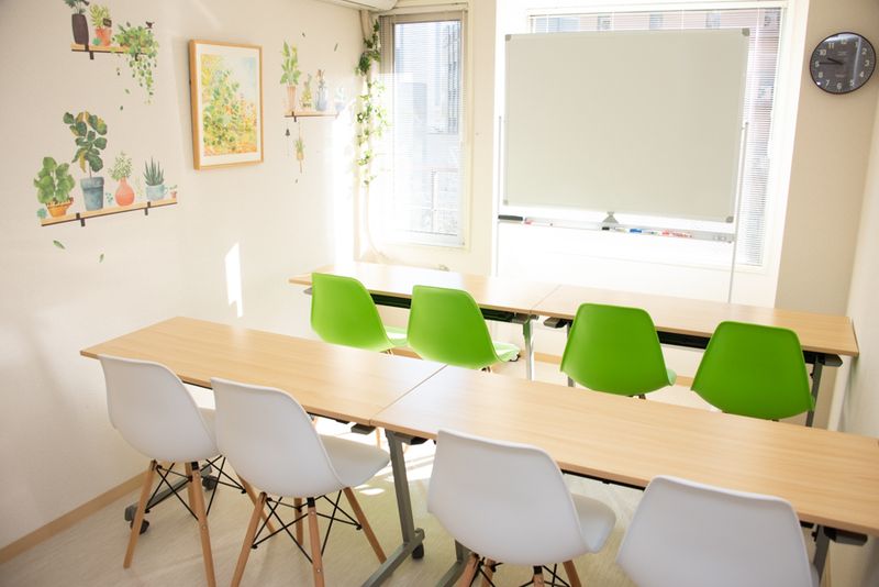 リーフ - エキ前会議室