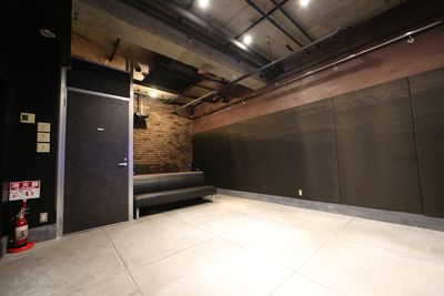 フリースペース用レイアウト例 - 渋谷クリエイティブスタジオ STUDIOの室内の写真