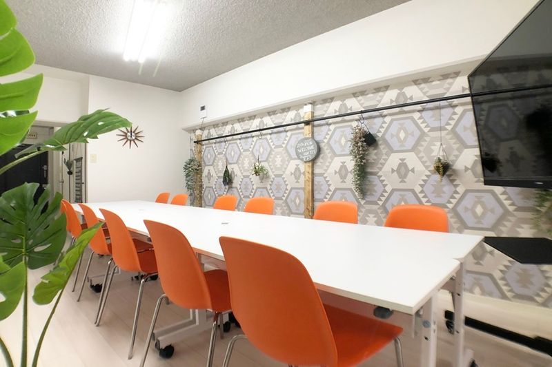 シャルム新大阪　会議室 - お気軽会議室　新大阪２