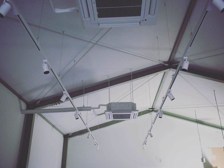 カフェ併設ワークスペース！ - KOKUBAN OFFICE