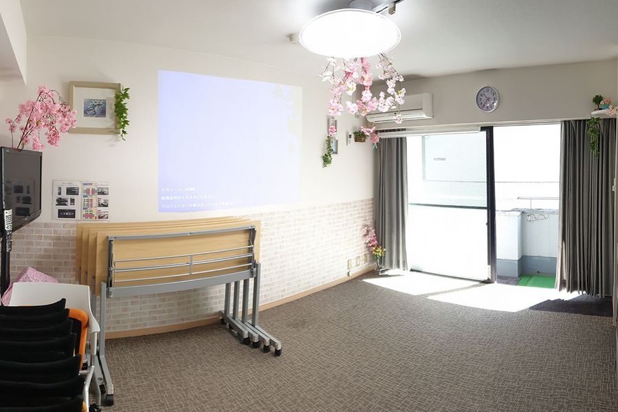 Room　他の方は購入を控えてください #Room Please refrain from entering a room of men. 男部屋に入室する