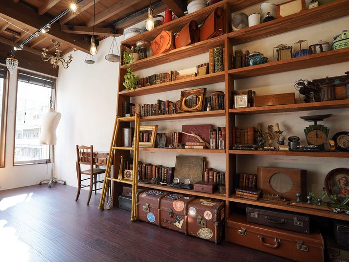 Bスタジオ - アンティーク撮影スタジオunikk【渋谷STUDIO】