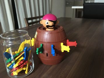 黒髭危機一髪 - さいたま市Shikate レンタルリビングの室内の写真