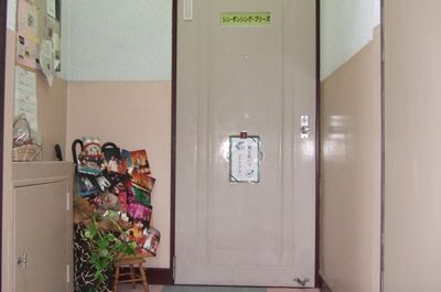 【貸しスタジオ】博多S.D.B 20名用個室スタジオの入口の写真