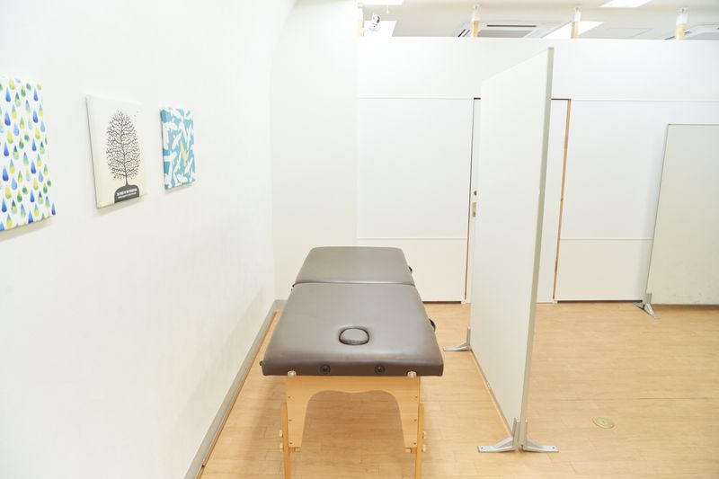 【レンタルサロン】マッサージ・勉強会・ヨガなどに【ダンスは禁止】 - コワーキングスペースMIRAI