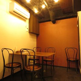 Rouge Roppongi 貸切飲食店の室内の写真