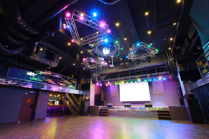 LIVE配信に最適フロア - パームス秋葉原