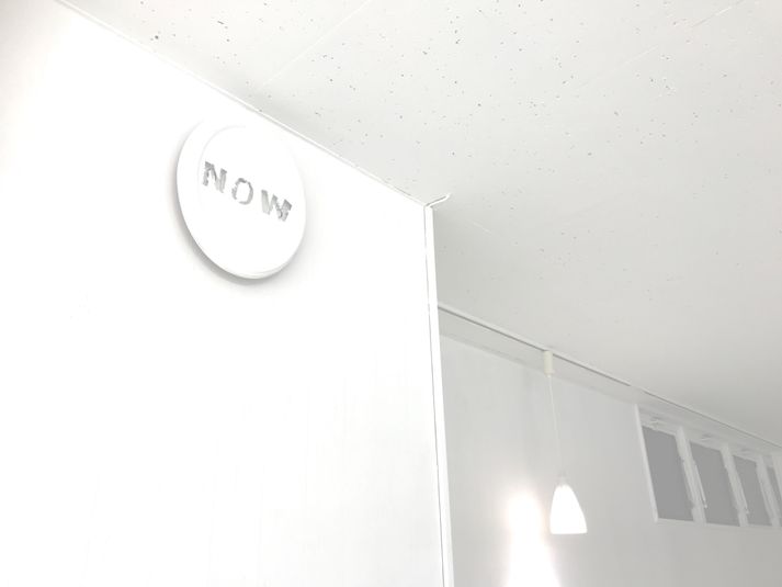 1月末で閉店/真っ白の光の空間/備品充実/ コスプレ - White Out