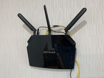 NETGEAR 法人向け WiFi 無線LAN ルーター - 那古野ビル北館２０９号室 Share8P『アミューズ』の設備の写真