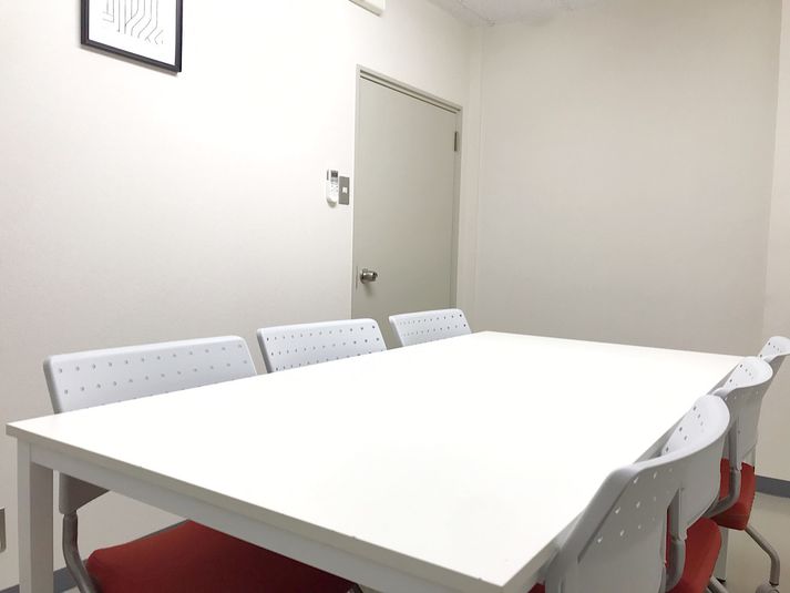 うめきた会議室303(最大6名) - 共栄実業(株)　幸福相互ビル