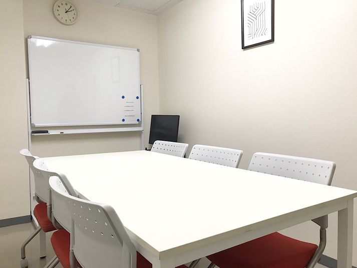 うめきた会議室303(最大6名) - 共栄実業(株)　幸福相互ビル