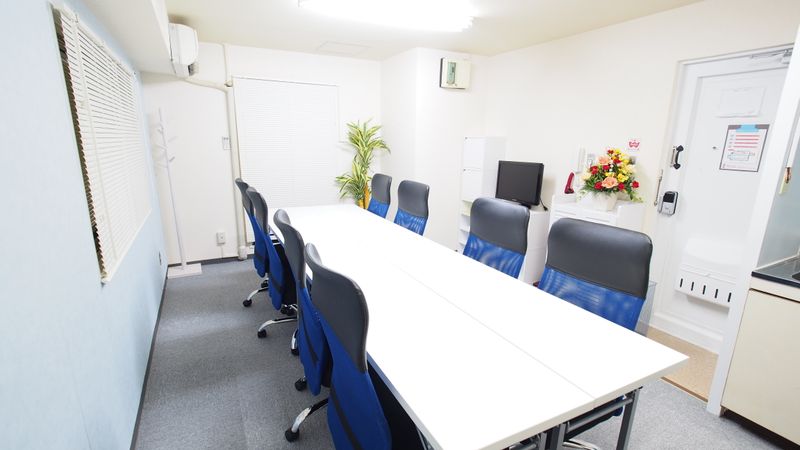 WiFi大型モニタホワイトボード - 【マリーナ】新宿の貸し会議室
