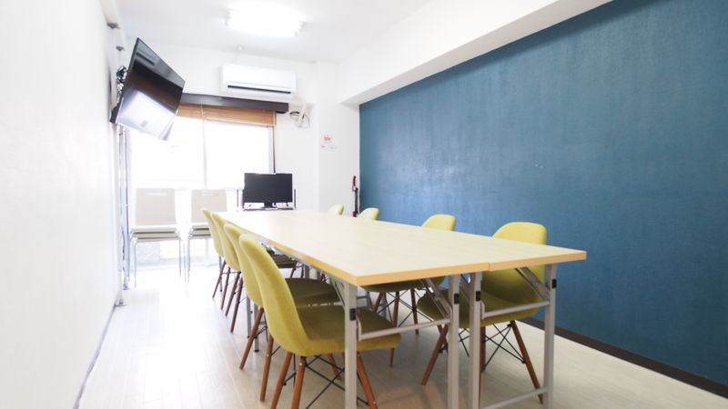 WiFi大型モニタホワイトボード - 【ラピス】東京 新宿の貸し会議室