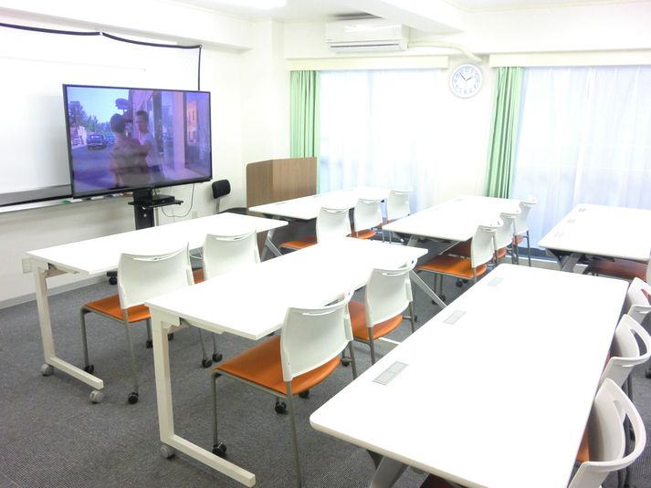 駅前ひろびろスペース - しらゆり会議室