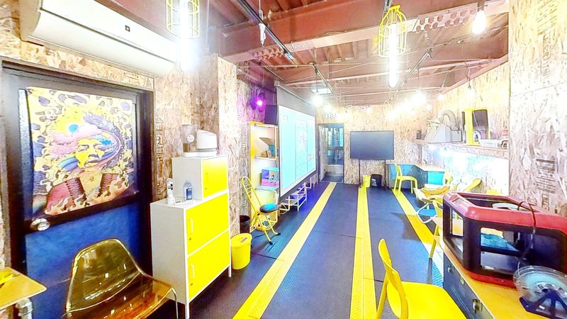 3F DIYスペース - レンタルスペースビル ドロンバ