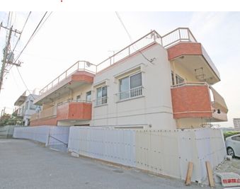 イースペ☆横浜ヒルトップ 【１０２】横浜ポートライトテラスの外観の写真