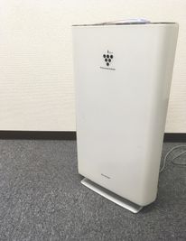 西天満　イワイビル 貸会議室の室内の写真