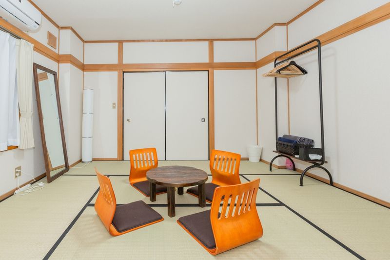 一軒家貸切り - EBH2