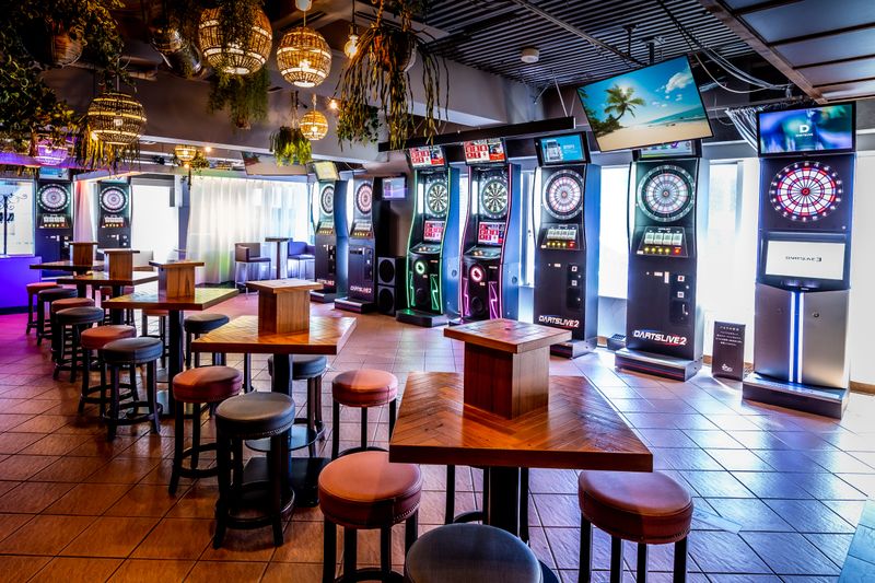 スリーモンキーズカフェ新宿店 - パセラリゾーツ新宿本店