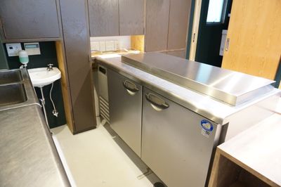 業務用冷凍冷蔵庫 - イイキッチン レンタルキッチン（路面店舗）の設備の写真