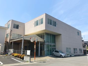 外観です。このビルの３階スペース - ONVO STUDIO INA レンタルスタジオの外観の写真