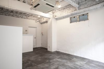 GalleryCREAM ギャラリーの室内の写真