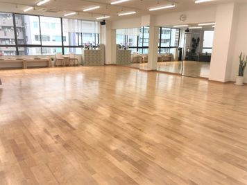 日当たり良好 - DanceStudioHeily レンタルダンススペースの室内の写真