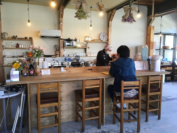 yado & kissa UGO HUB - yado&kissaUGOHUB