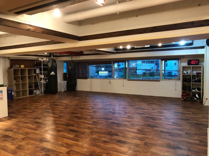 LARA TOKYO - 第3布施ビル2F