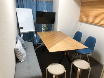 ランドプレイス新宿南口の室内の写真