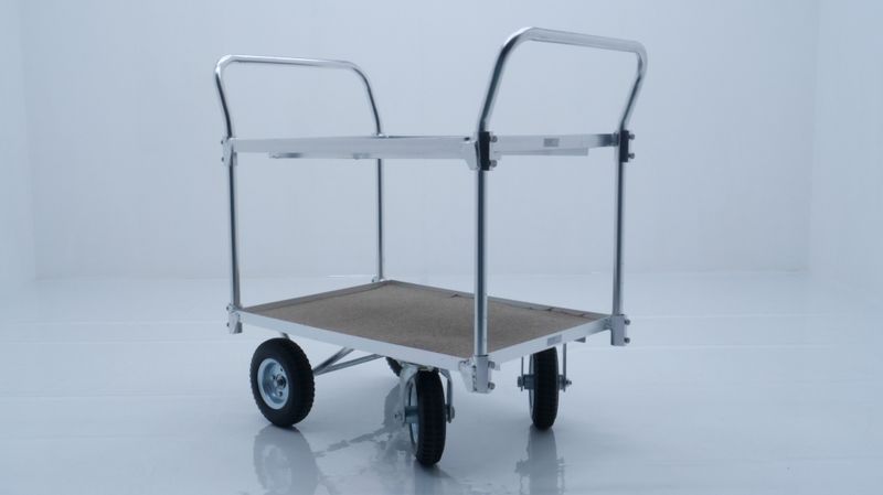 白ホリゾント、黒幕スタジオ - コイズミデザイン京都スタジオ