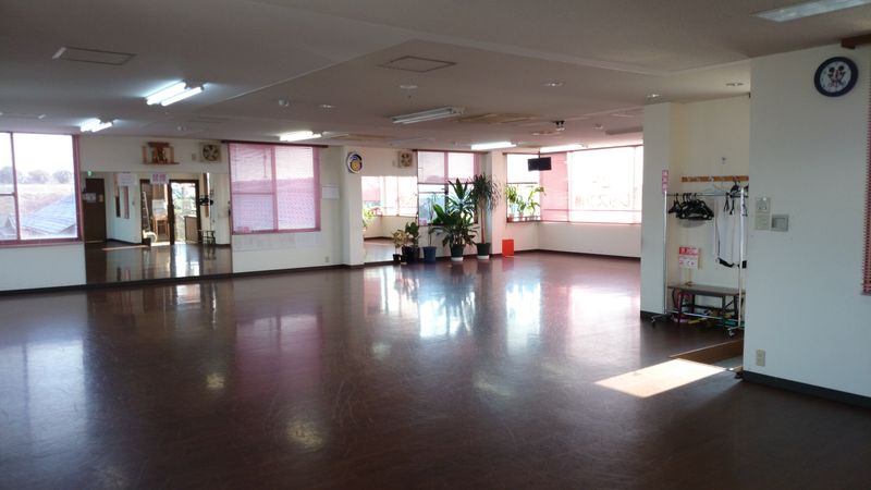 ダンス　練習場 - ダンスホールルンバ