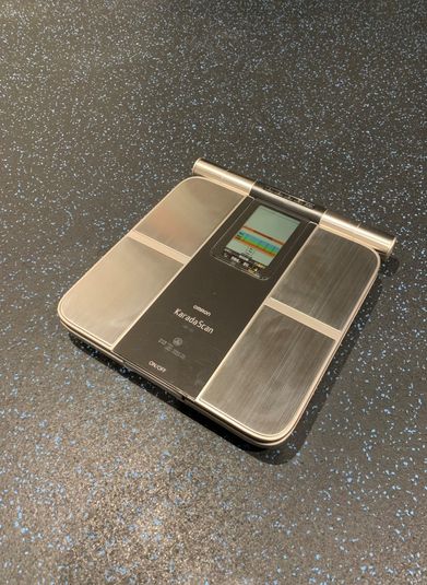 個室トレーニングルーム - フィットネスクラブGサルース