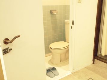 トイレ有り。 - 【GHON】便利な立地の戸建貸切 展示会/撮影/パーティー#101の設備の写真