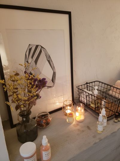 サロンスペース - SHE.