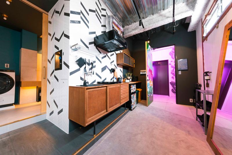 広々リビング - illi Nakano