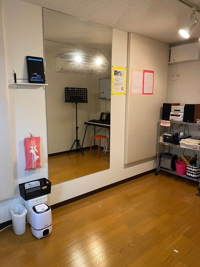 レンタルスタジオ・サロン - ＲＲＲ（音楽教室内レンタルサロン