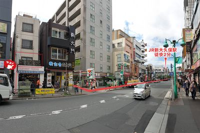 大久保通り沿いスペース 女子に大人気のコリアンタウンの室内の写真