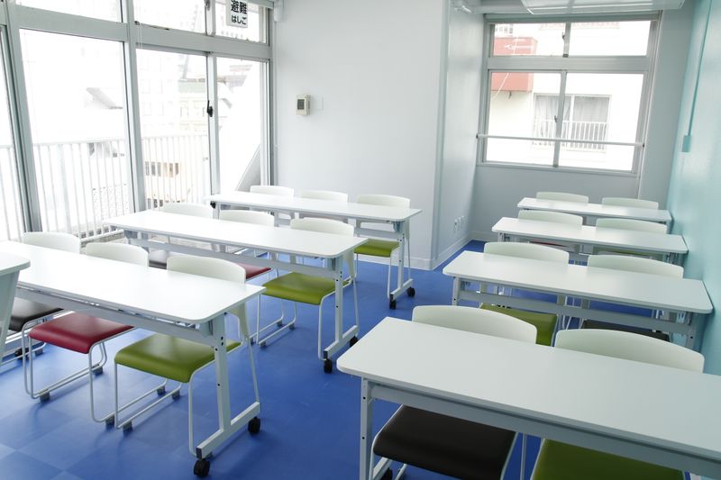 泉崎502会議室[定員17+α] - みんなの貸会議室　那覇泉崎店