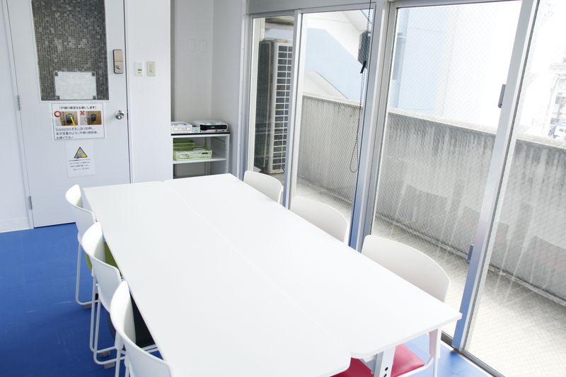 泉崎403会議室[定員6+α] - みんなの貸会議室　那覇泉崎店