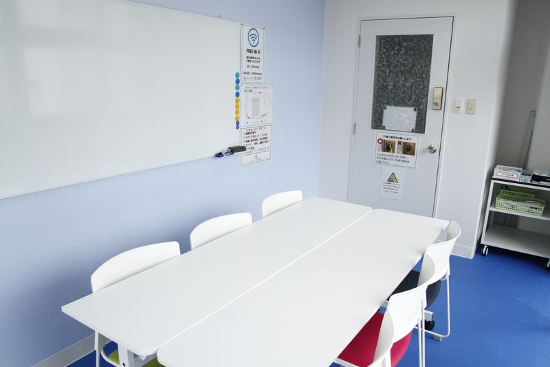 泉崎403会議室[定員6+α] - みんなの貸会議室　那覇泉崎店