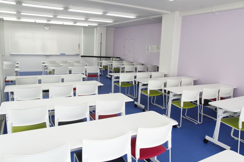 泉崎401会議室[定員57+α] - みんなの貸会議室　那覇泉崎店