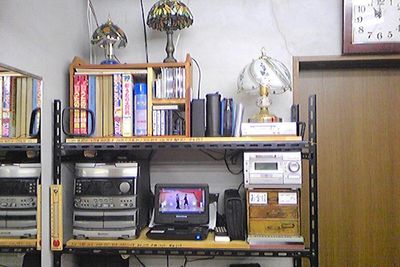 DVDプレーヤーとCDコンポ等 - 【京都伏見】Johnny 貸しスタジオ 格安 貸しスタジオ Johnnyの室内の写真