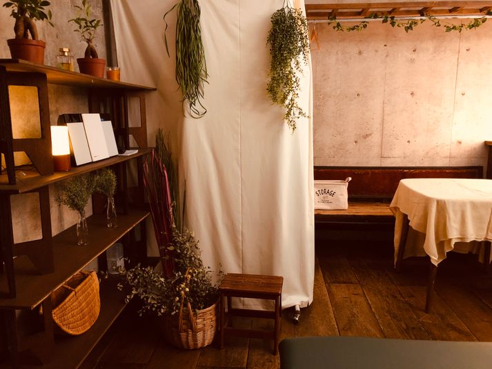 RoomA（1F個室） - シェアサロンLaQoo心斎橋