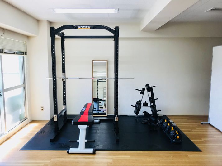 トレーニングスペース - TRANSISTA